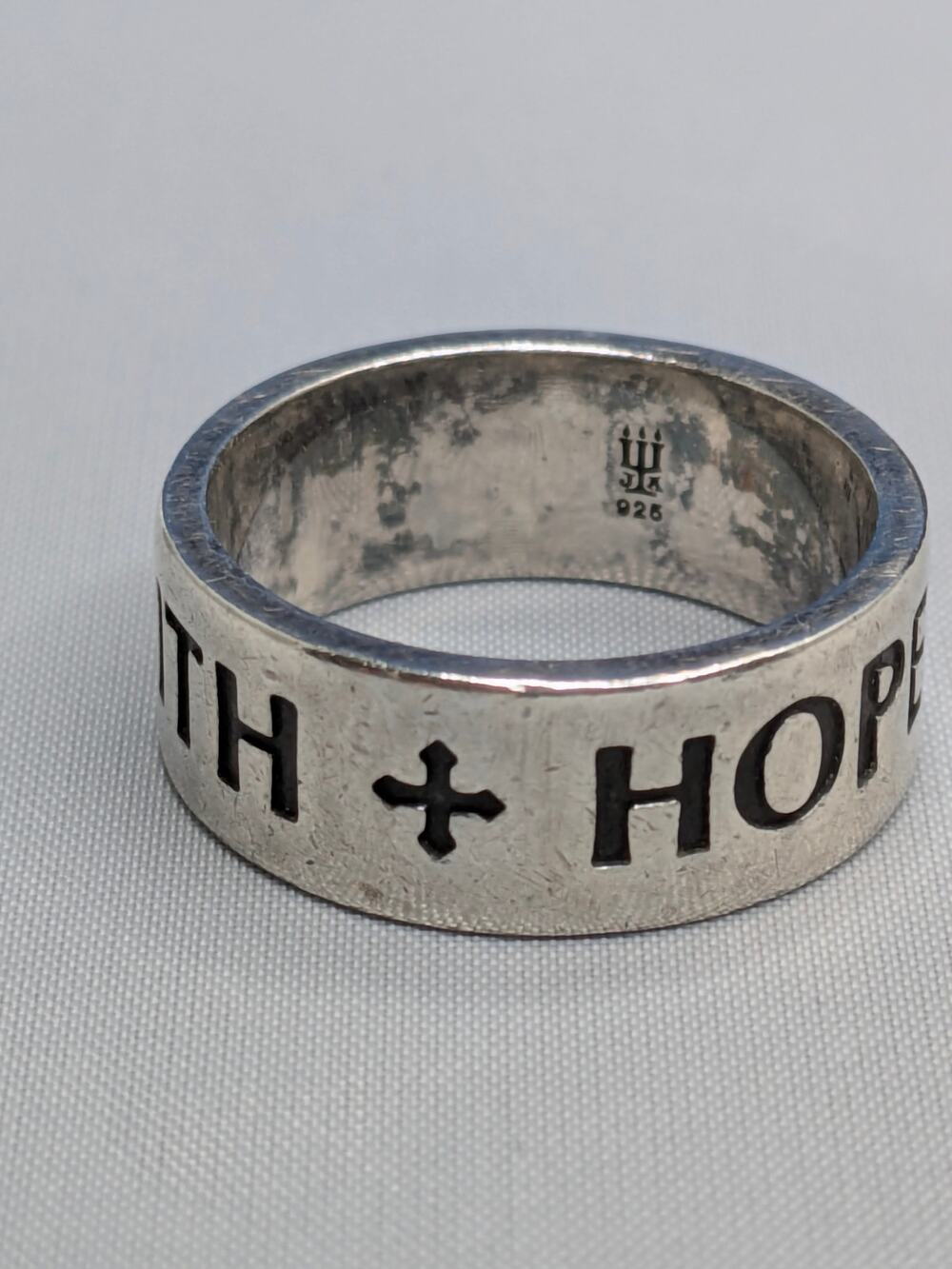 JAMES AVERY RETIRED STERLING SILVER FAITH HOPE LOVE WIDEBAND RING SIZE 6.5